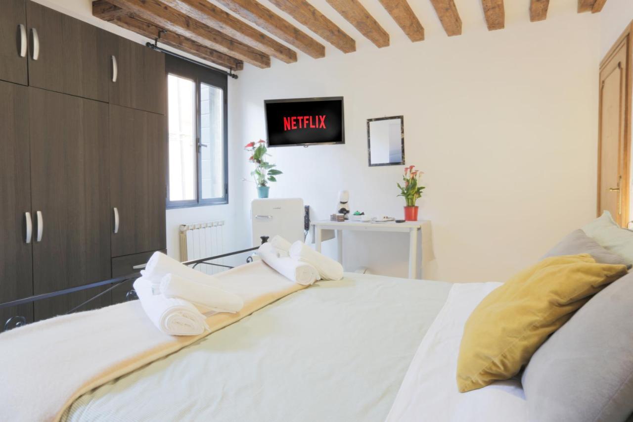 Santa Croce Guest House Venedig Exteriör bild
